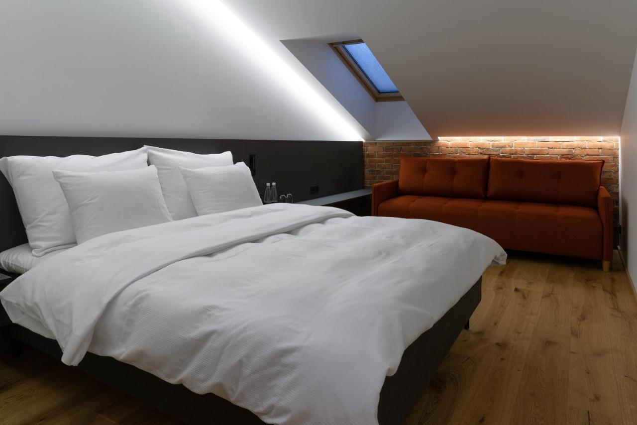 Dunten Hotel *